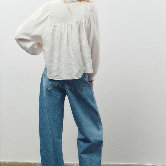 Zara Embroidered Cotton Top NWT! - Picture 5 of 5